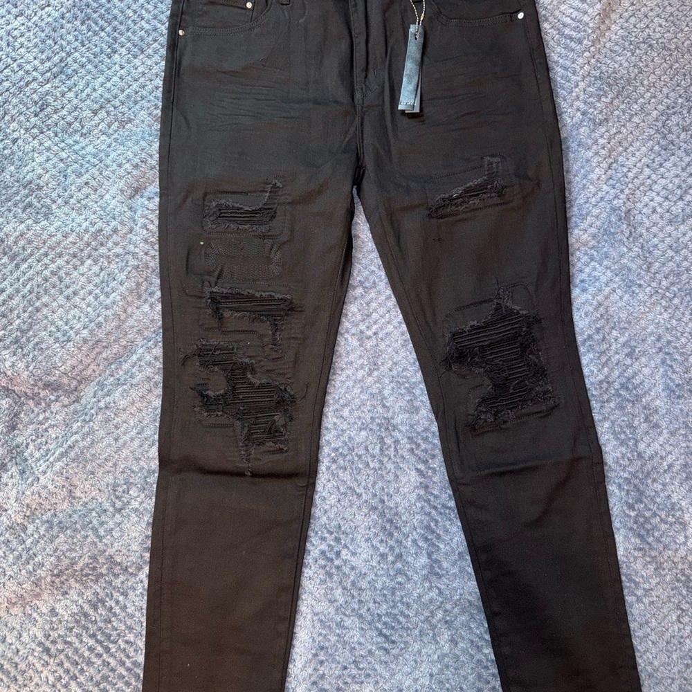 Black Amiri Distressed Men's Jeans